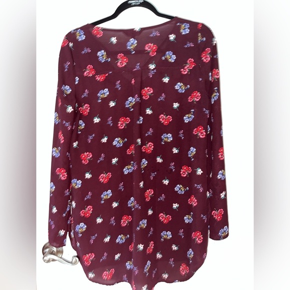 Express Burgundy Lightweight Floral Blouse Medium - Picture 3 of 3